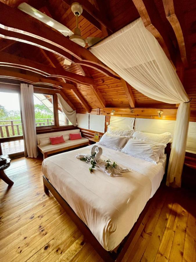 Lodge Roche Tamarin La Possession Buitenkant foto