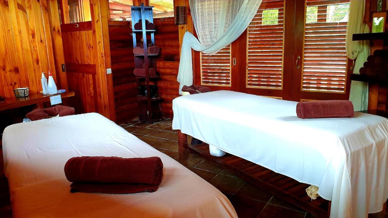Lodge Roche Tamarin La Possession Buitenkant foto
